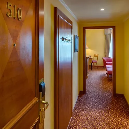 Otel Savoy