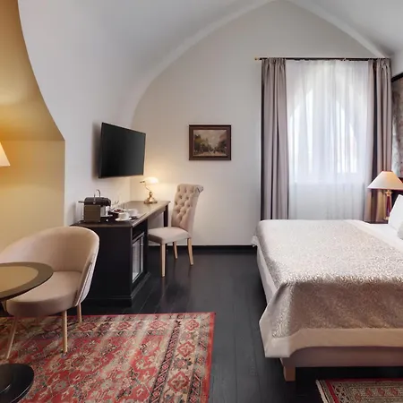 Hotel Savoy