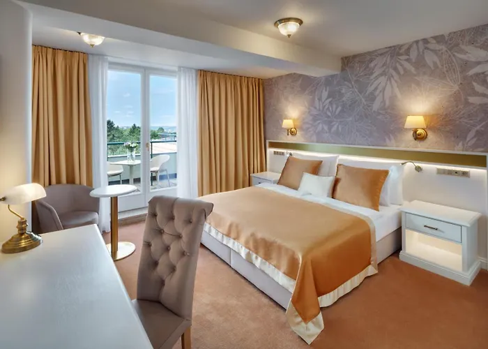 Hotel Savoy