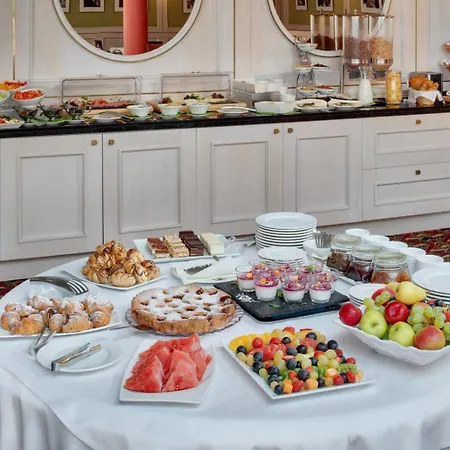 فندق Savoy براغ